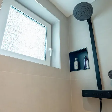 Schlossberg Residences - Luxury Design-apartment Im Herzen Der Bergstrasse *